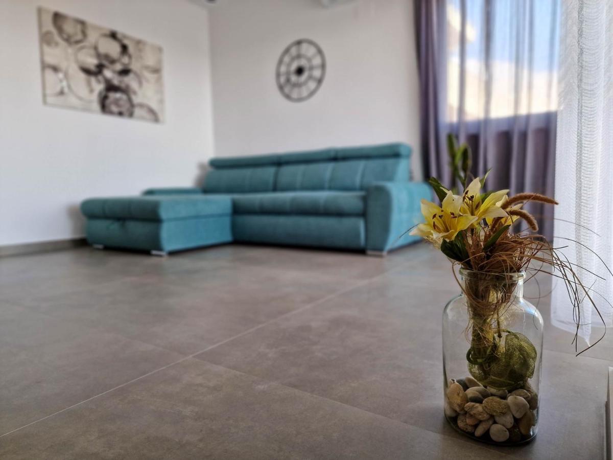 Villa Poseidon نوفاليا المظهر الخارجي الصورة